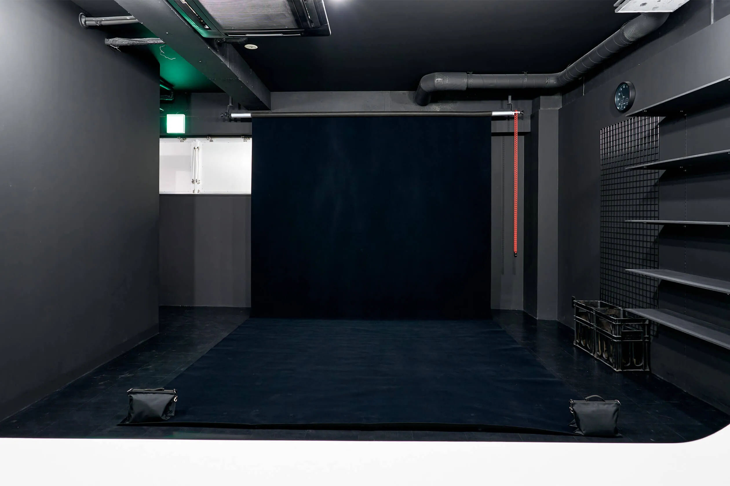 STUDIO 4696 青山店のスタジオ内観
